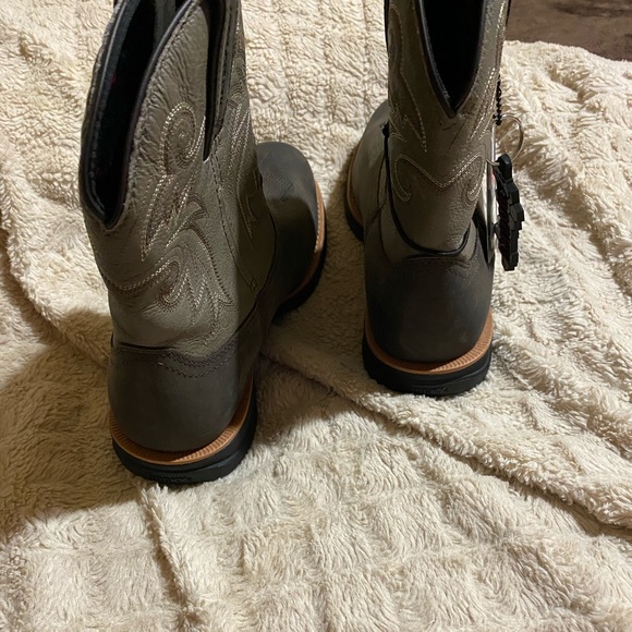 Rocky Women’s Boots - Picture 4 of 5